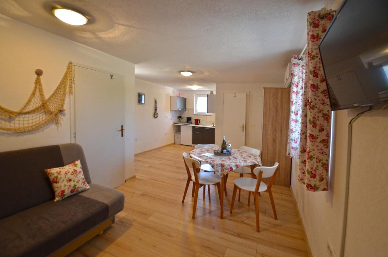 Bavica Apartments Rovinj Eksteriør billede